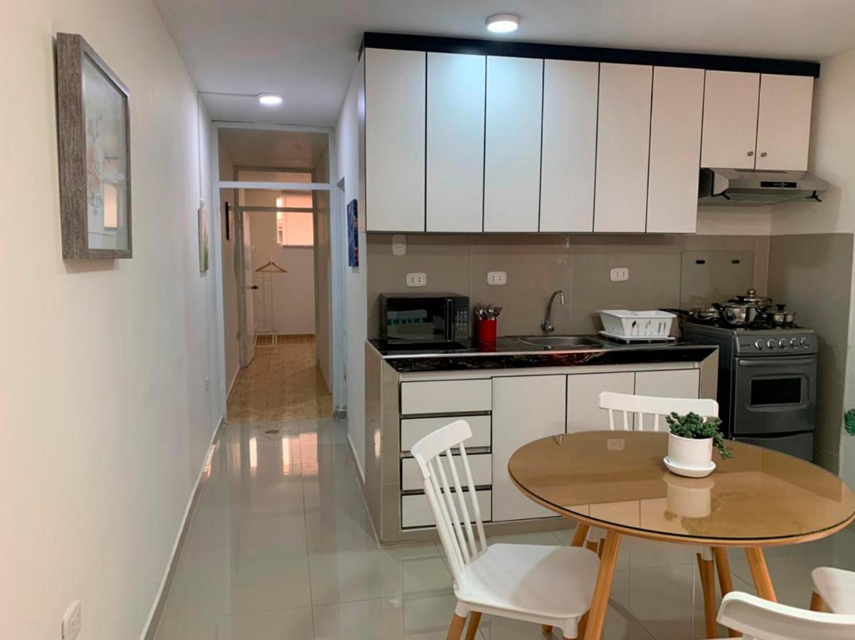 Acogedor Departamento Amoblado En San Miguel, Primer Piso, Wifi. 利马 外观 照片