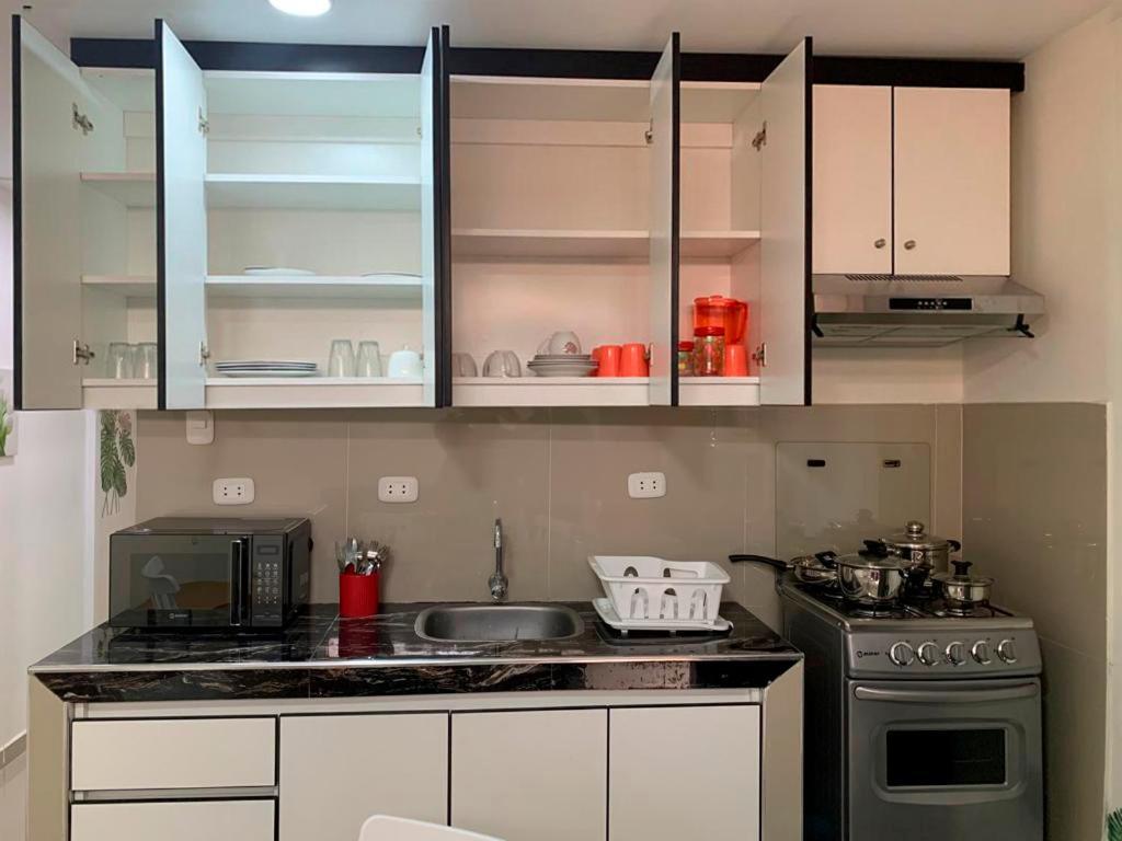 Acogedor Departamento Amoblado En San Miguel, Primer Piso, Wifi. 利马 外观 照片